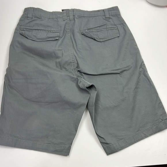 Suko gray chino  shorts - Picture 4 of 8
